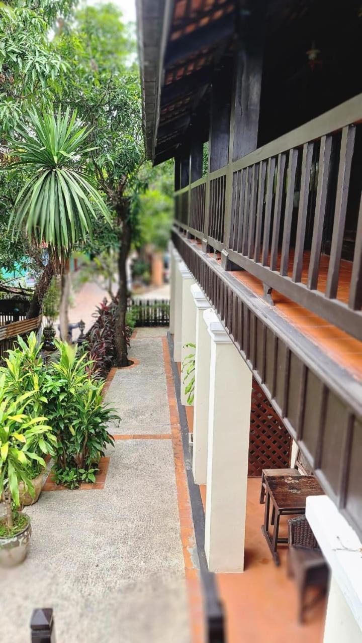 Villa Le Tam Tam Boutique Hotel لوانغ برابانغ المظهر الخارجي الصورة