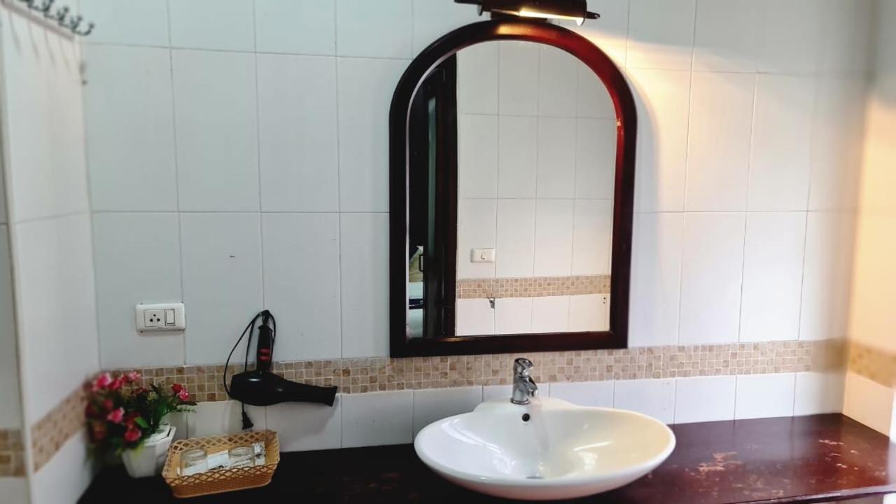 Villa Le Tam Tam Boutique Hotel لوانغ برابانغ المظهر الخارجي الصورة