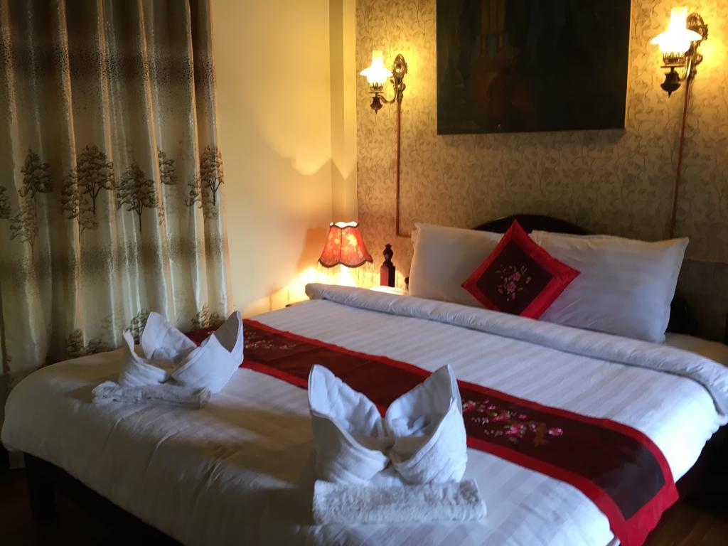 Villa Le Tam Tam Boutique Hotel لوانغ برابانغ المظهر الخارجي الصورة